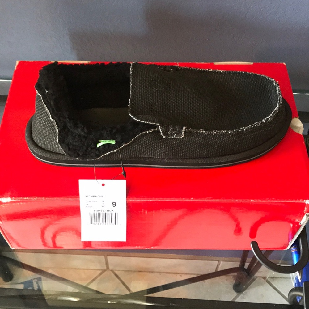 Shoe